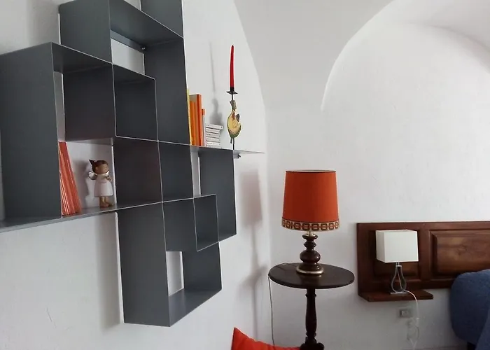 La Casa In Collina 3*